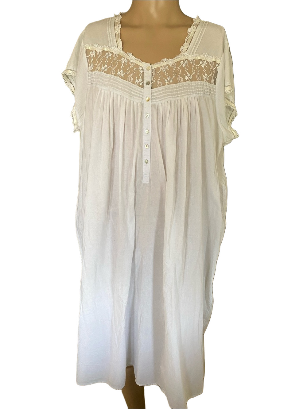 Eileen West Lace Yoke Button-Front Nightgown